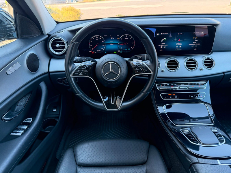 Mercedes-Benz E 220 d T Avantgarde+RKamera+Leder+Taxi — photo 15