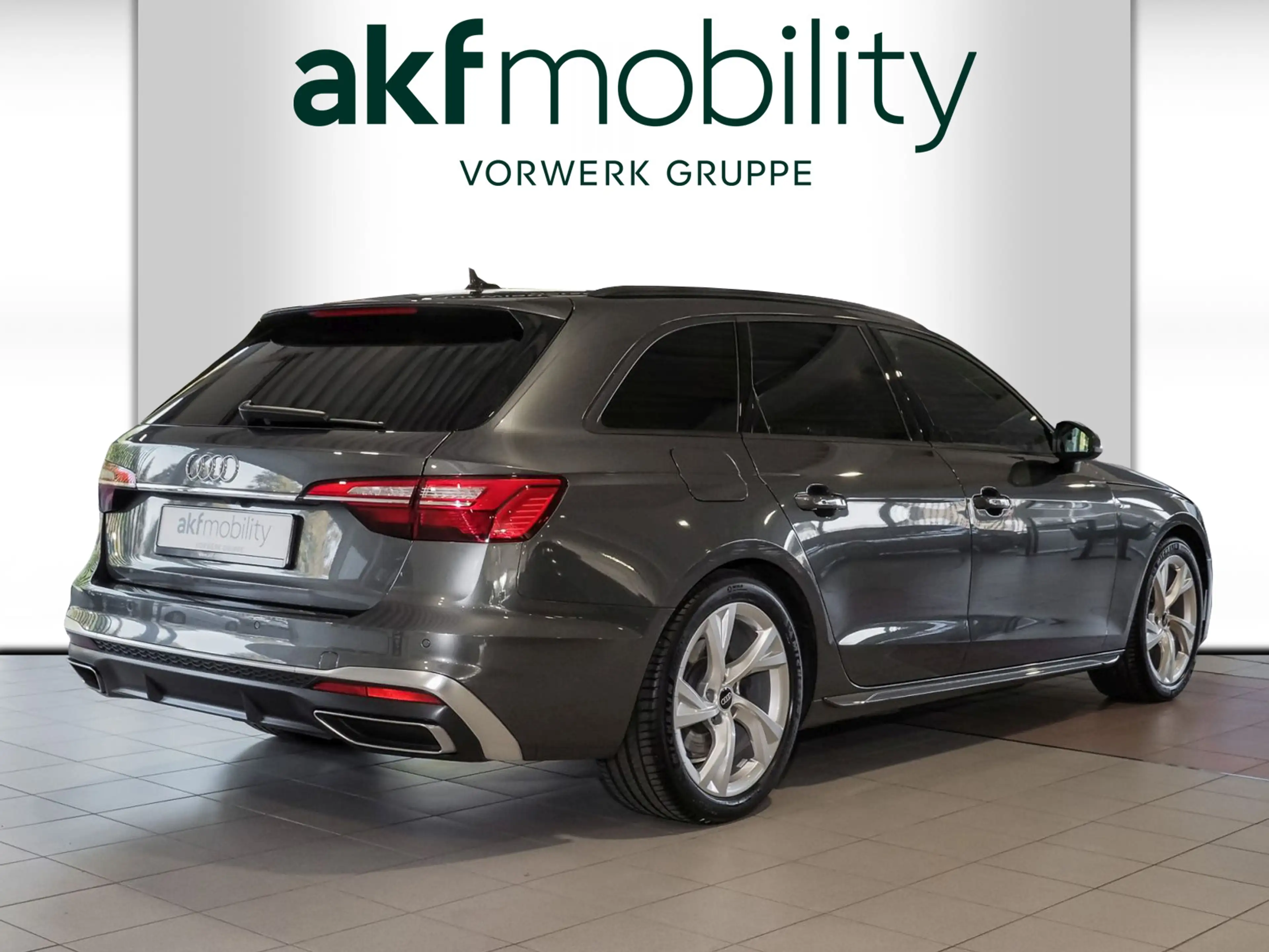 Audi A4 S LINE 2.0 35 TDI MHEV — photo 3