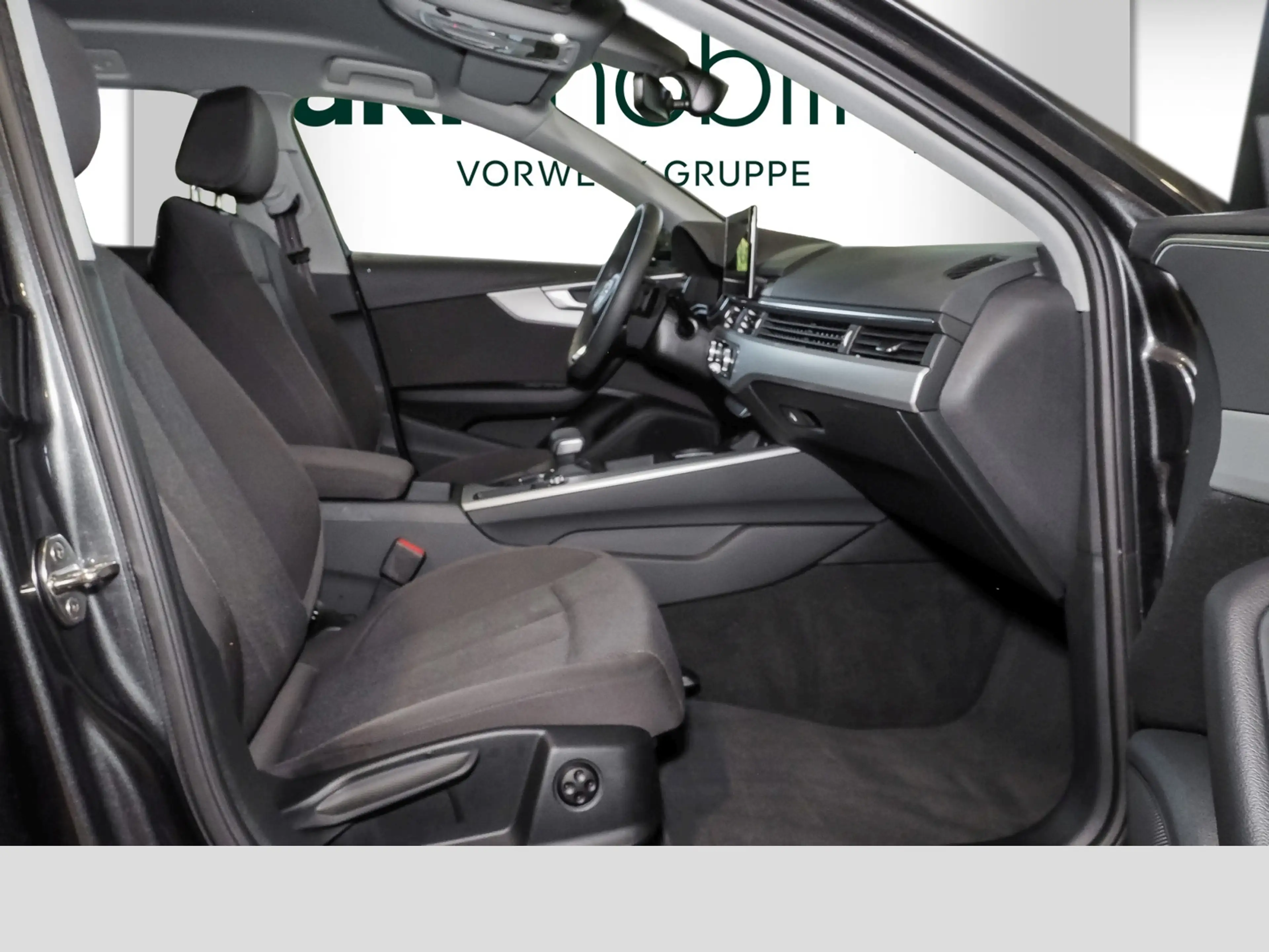 Audi A4 S LINE 2.0 35 TDI MHEV — photo 6