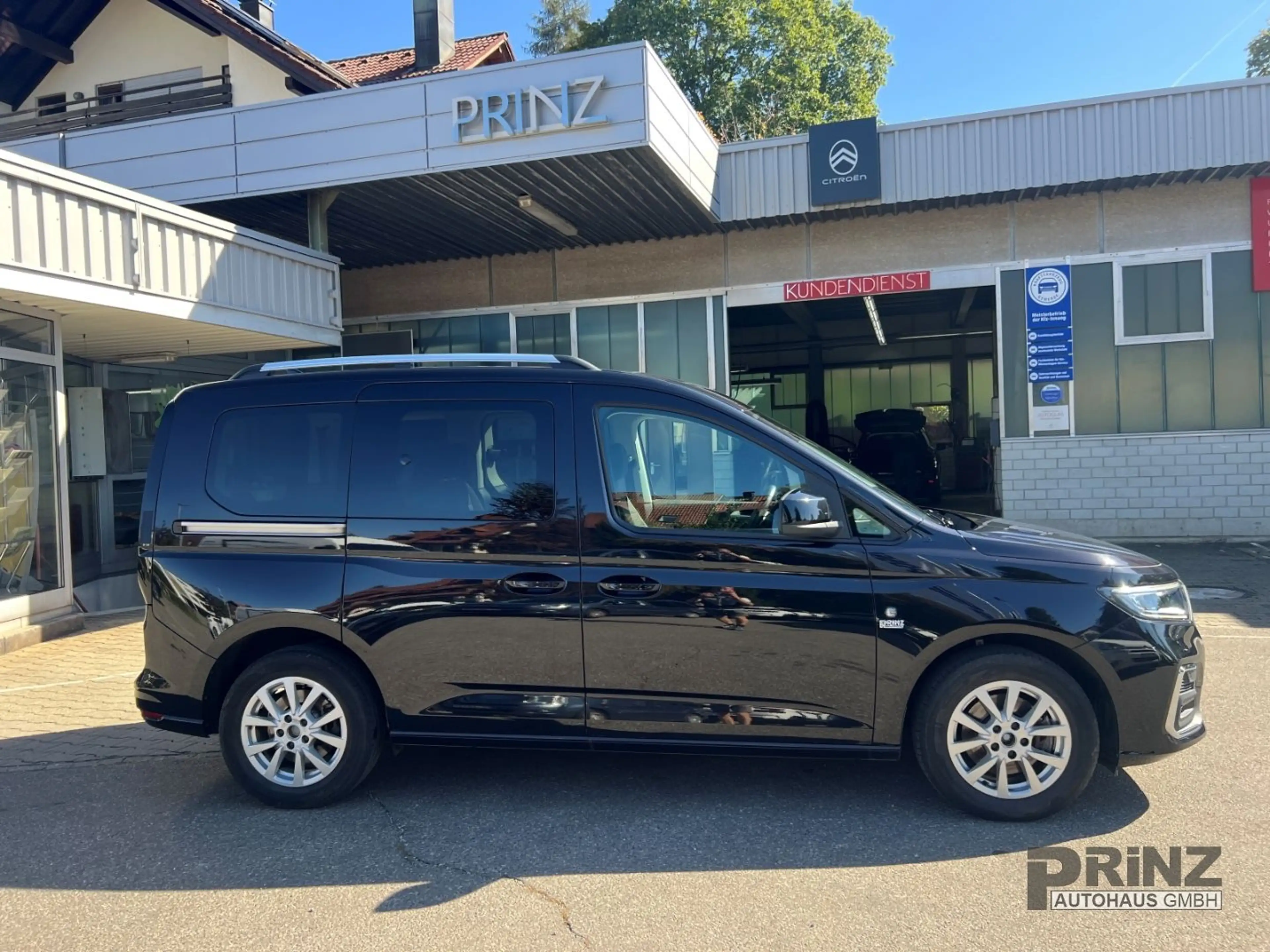 Ford Tourneo Connect Titanium 7-Sitzer *Sitzhzg.*Navi — photo 6