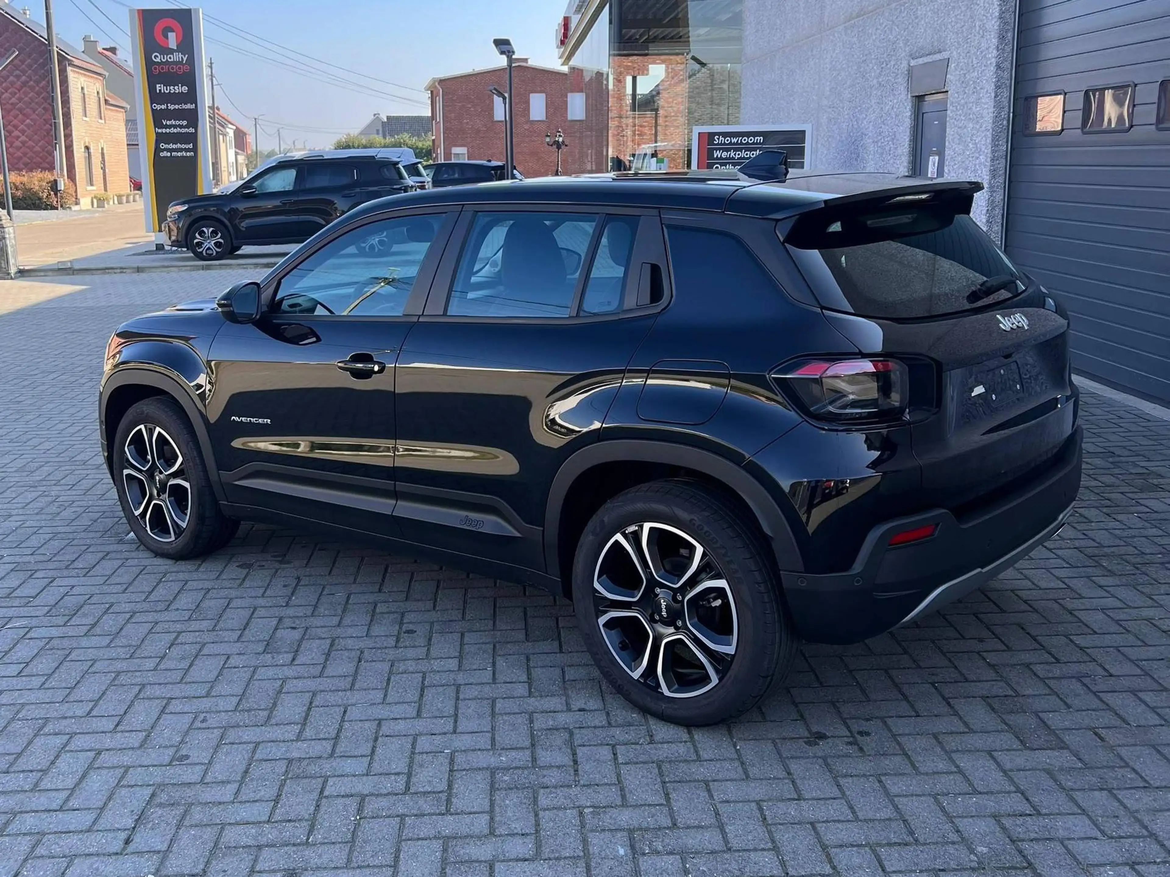 Jeep Avenger Altitude 1.2 — photo 3