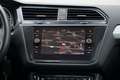 Volkswagen Tiguan 2.0 TDi SCR HIGHLINE CAM360 PANO DISTRONIC ATT.REM Grijs - thumbnail 19