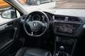 Volkswagen Tiguan 2.0 TDi SCR HIGHLINE CAM360 PANO DISTRONIC ATT.REM Grijs - thumbnail 12