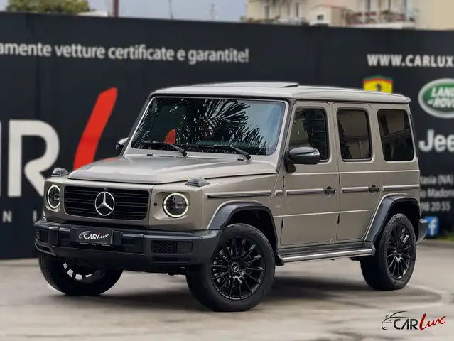 Mercedes-Benz G 400 d Stronger Than Time Edition 330CV SPECIAL PAINT