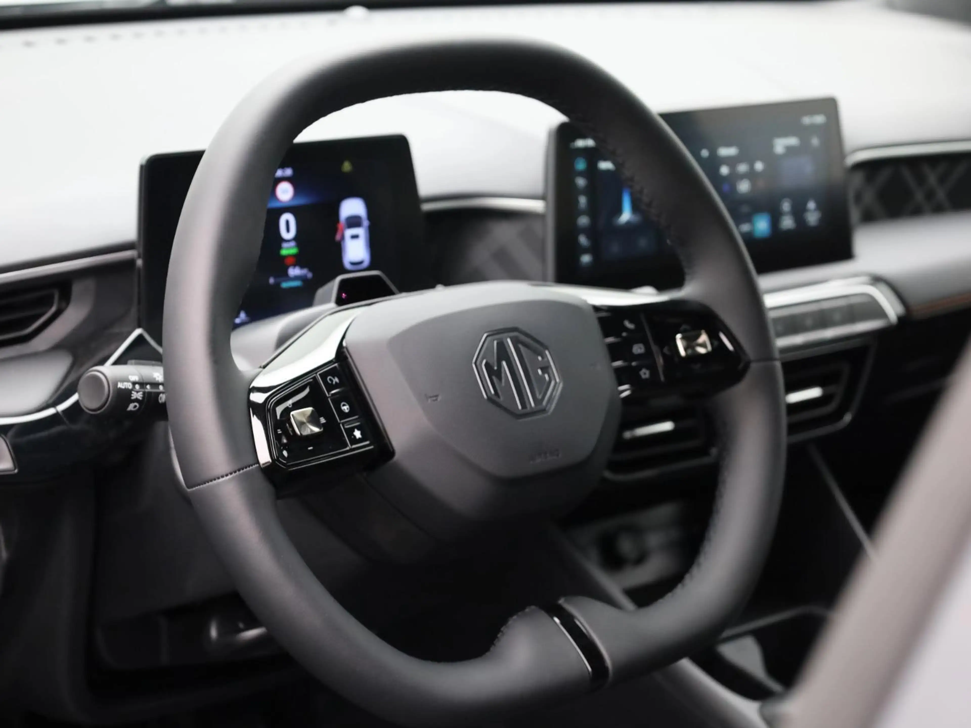 MG MG3 Luxury 1.5 Hybrid 194PS Automatik Sitzheizung L... — photo 16