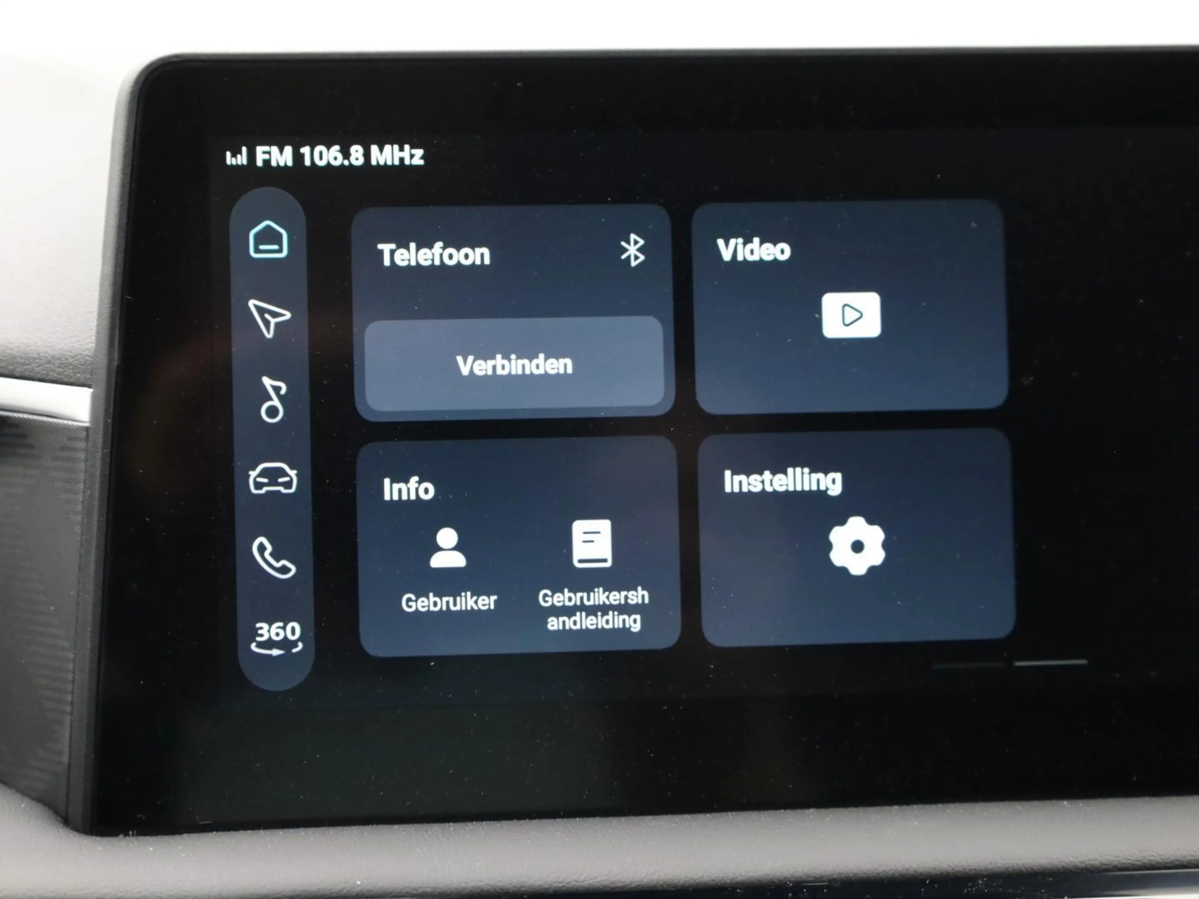 MG MG3 Luxury 1.5 Hybrid 194PS Automatik Sitzheizung L... — photo 25