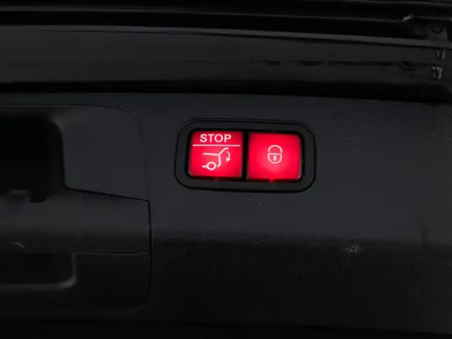 Mercedes-Benz E-Class view 20