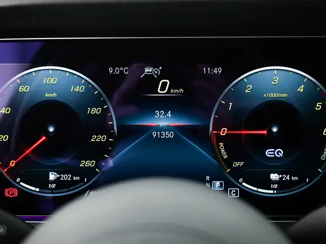Mercedes-Benz E-Class view 15