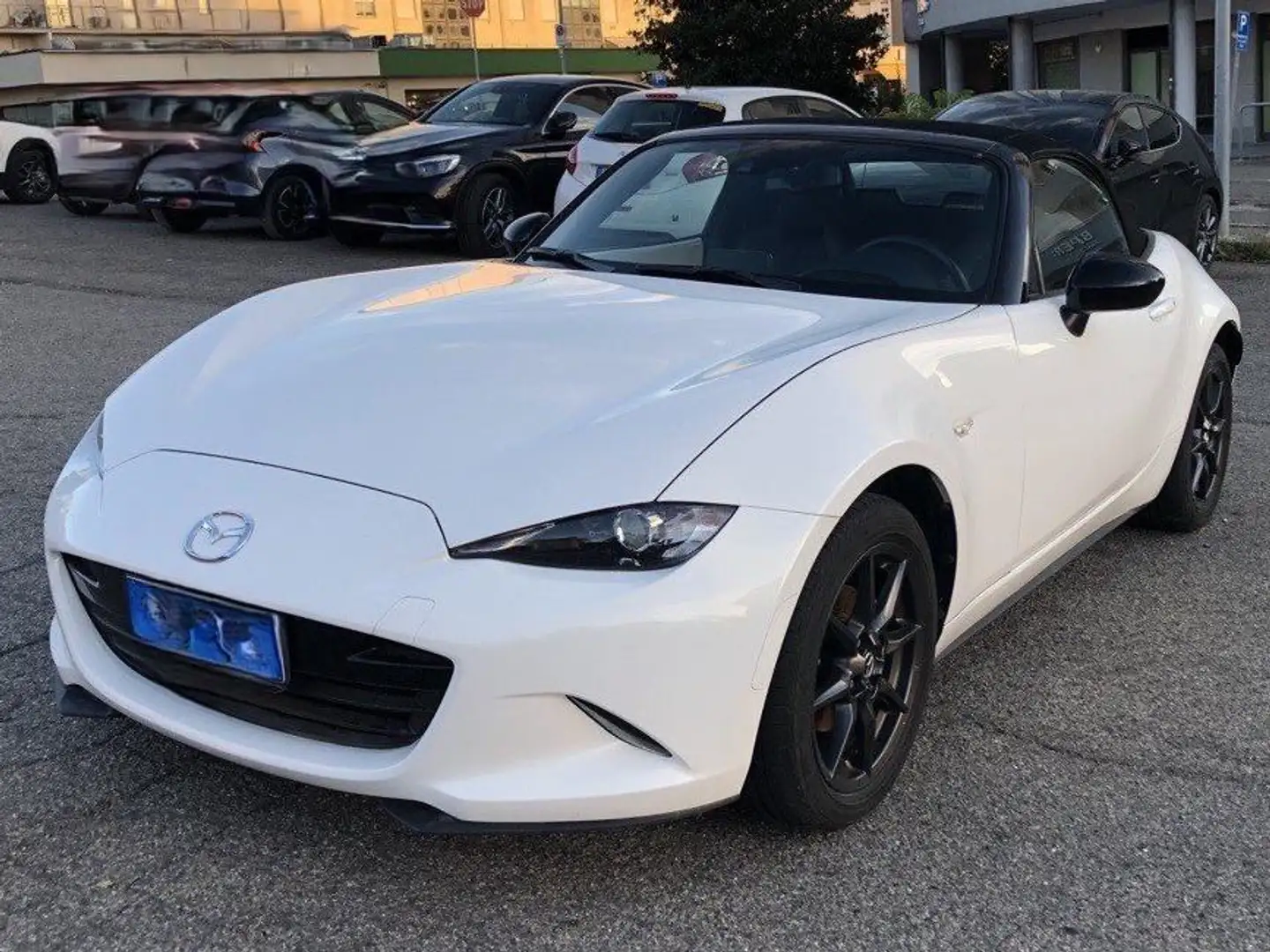 Mazda MX-5 MX-5+IV+2015+Soft+Top+1.5+Exceed Bianco - 2