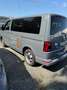 Volkswagen T6.1 Transporter Kombi Motor: 2,0 l TDI SCR 110 kW Grau - thumbnail 4
