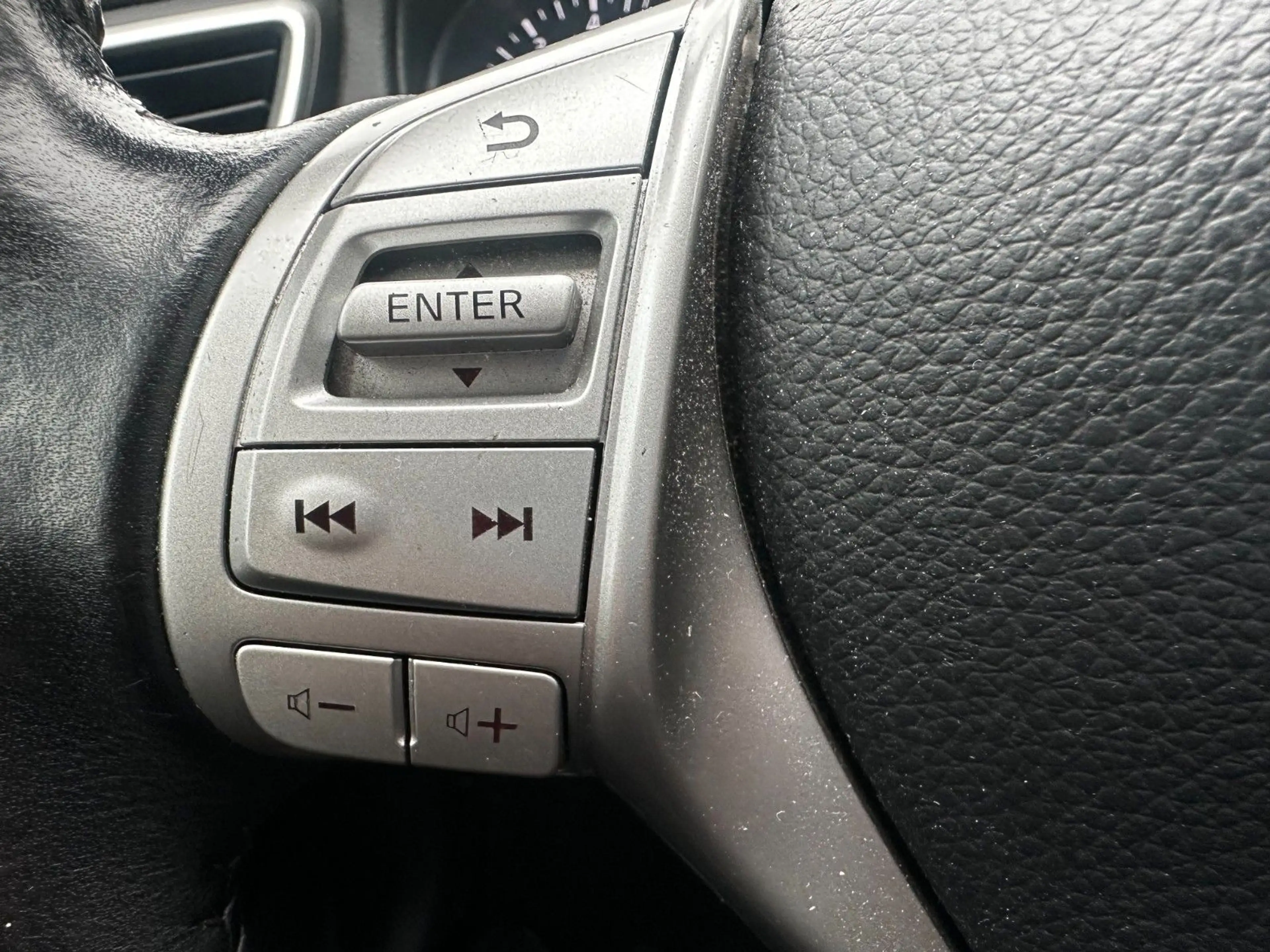 Nissan Qashqai Autom. / Navi. / Sitzhzg. — photo 7