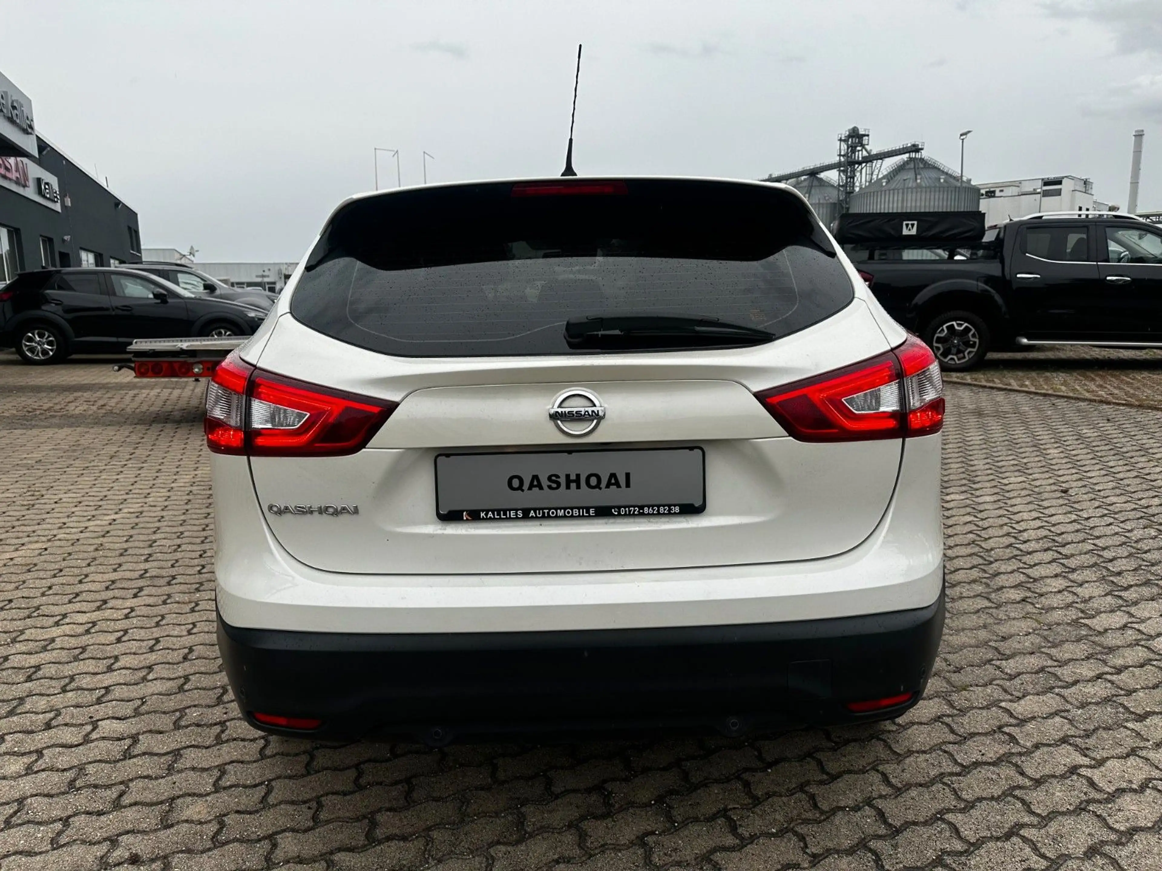 Nissan Qashqai Autom. / Navi. / Sitzhzg. — photo 13