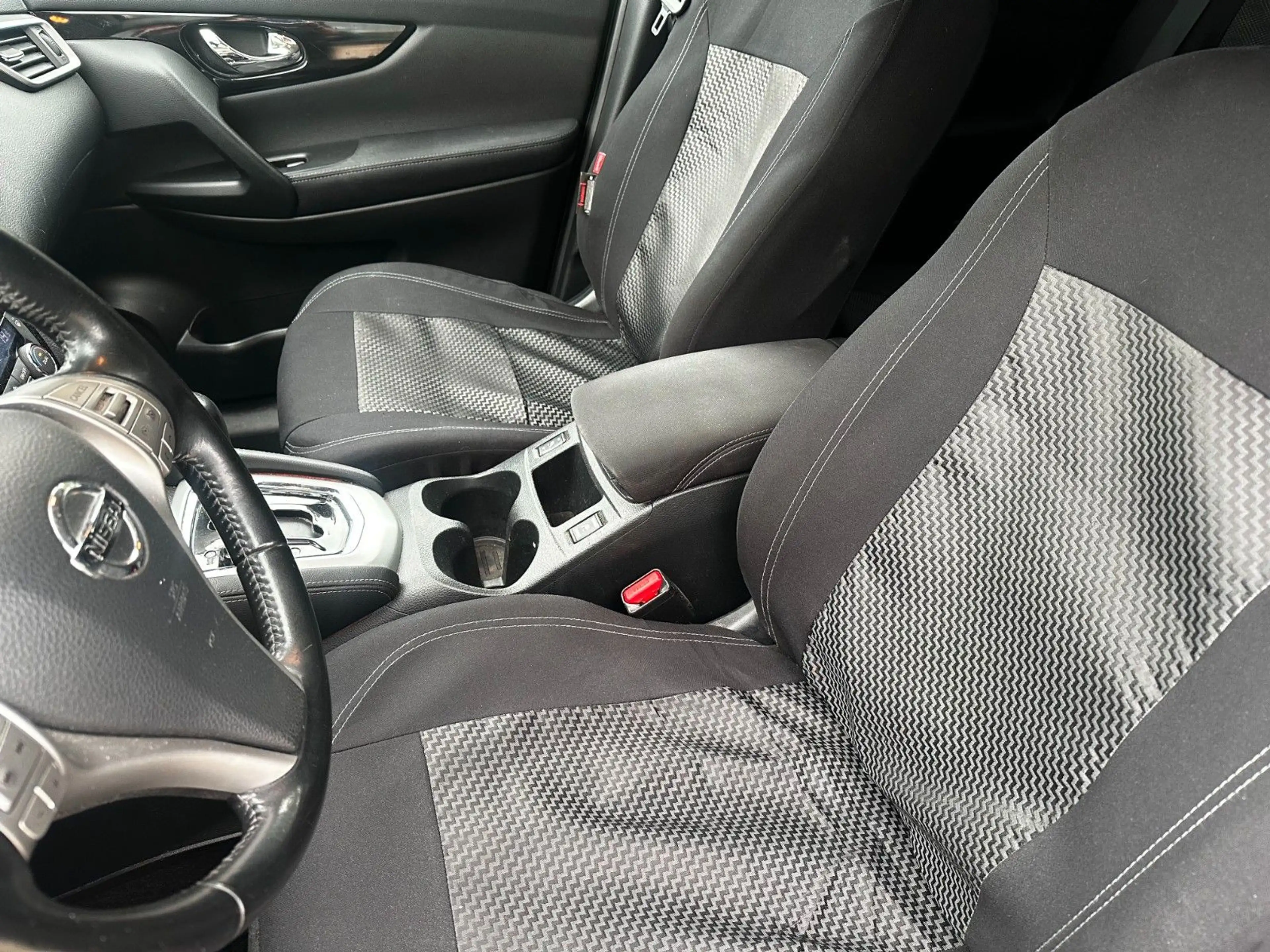 Nissan Qashqai Autom. / Navi. / Sitzhzg. — photo 6