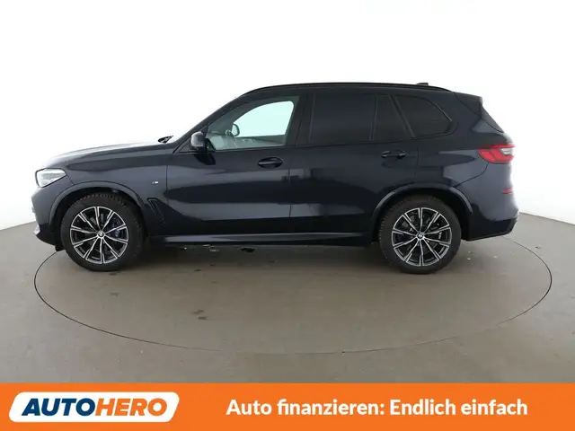 BMW X5 view 3