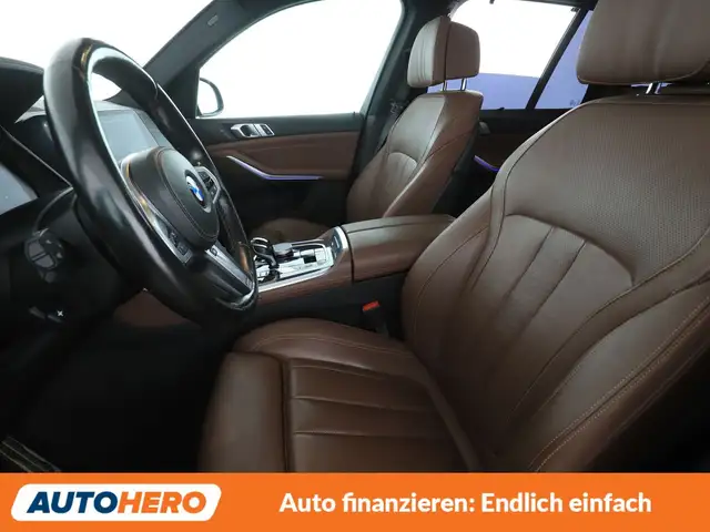 BMW X5 view 10