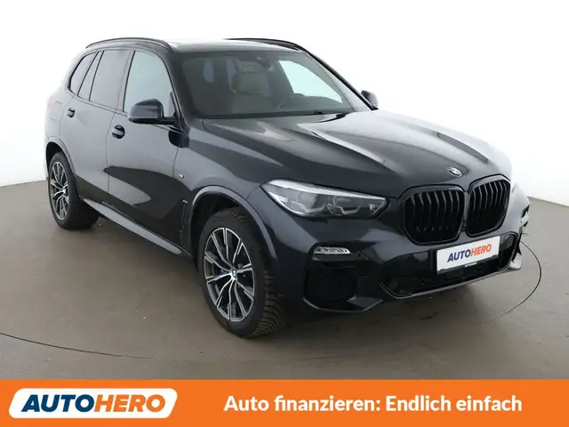 BMW X5 view 8