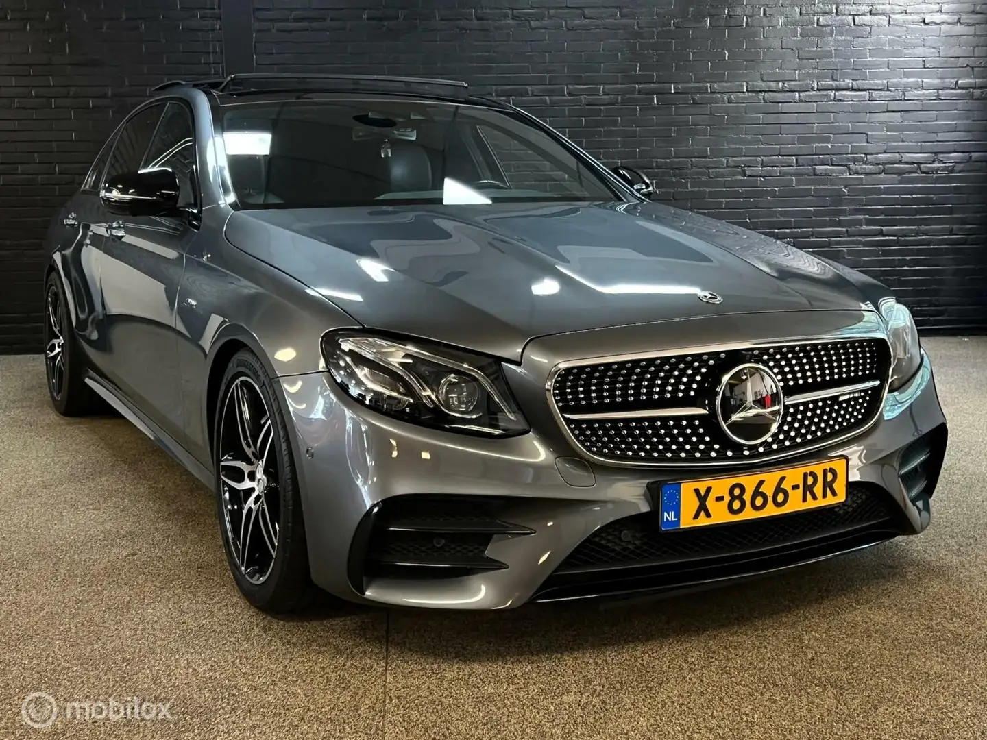 Mercedes-Benz E 53 AMG 4MATIC Premium Plus Gris - 2