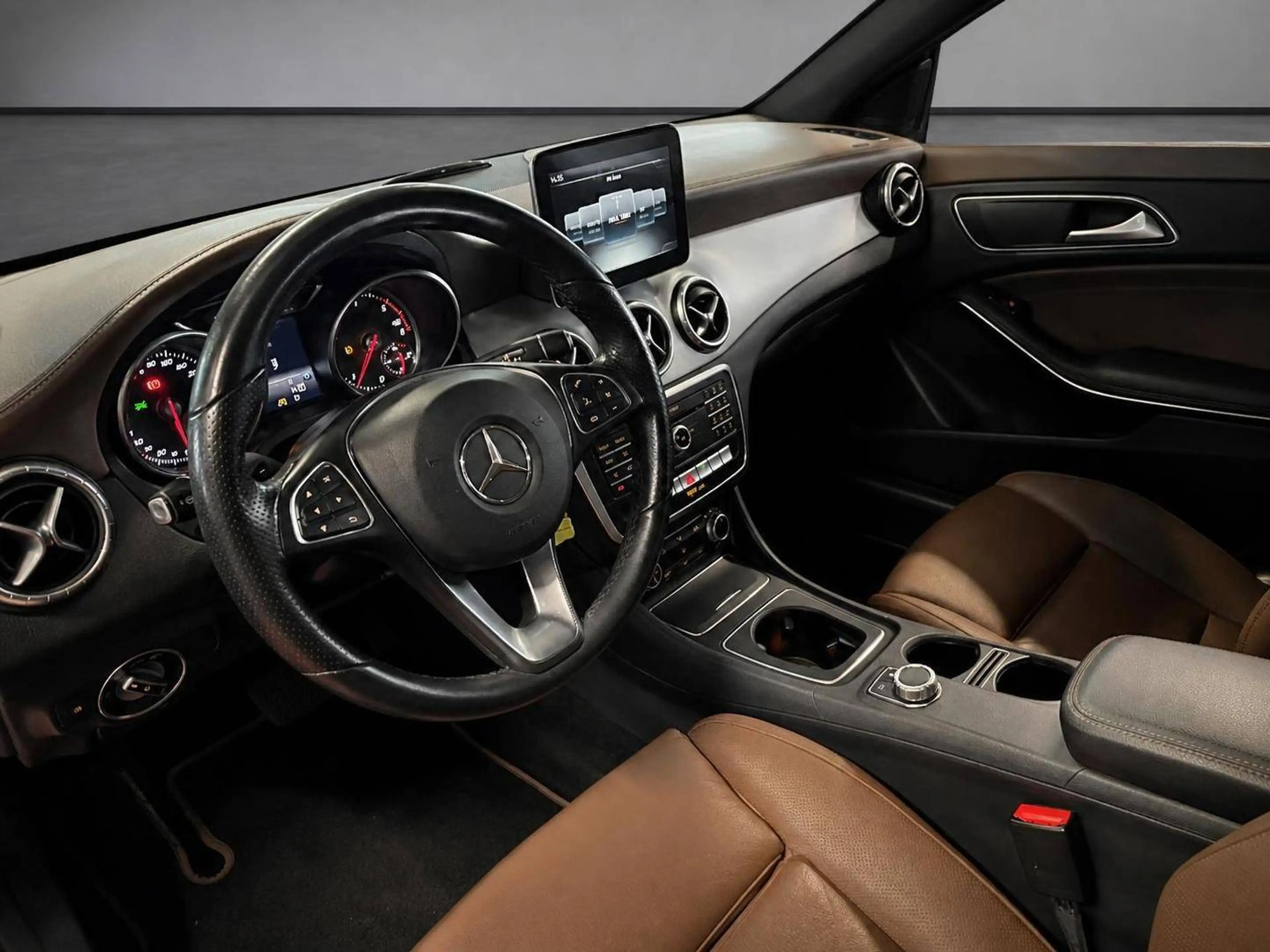 Mercedes-Benz CLA 180 CLA 180 d Shooting Brake *1.Hd+SH+LED+Navi — photo 13
