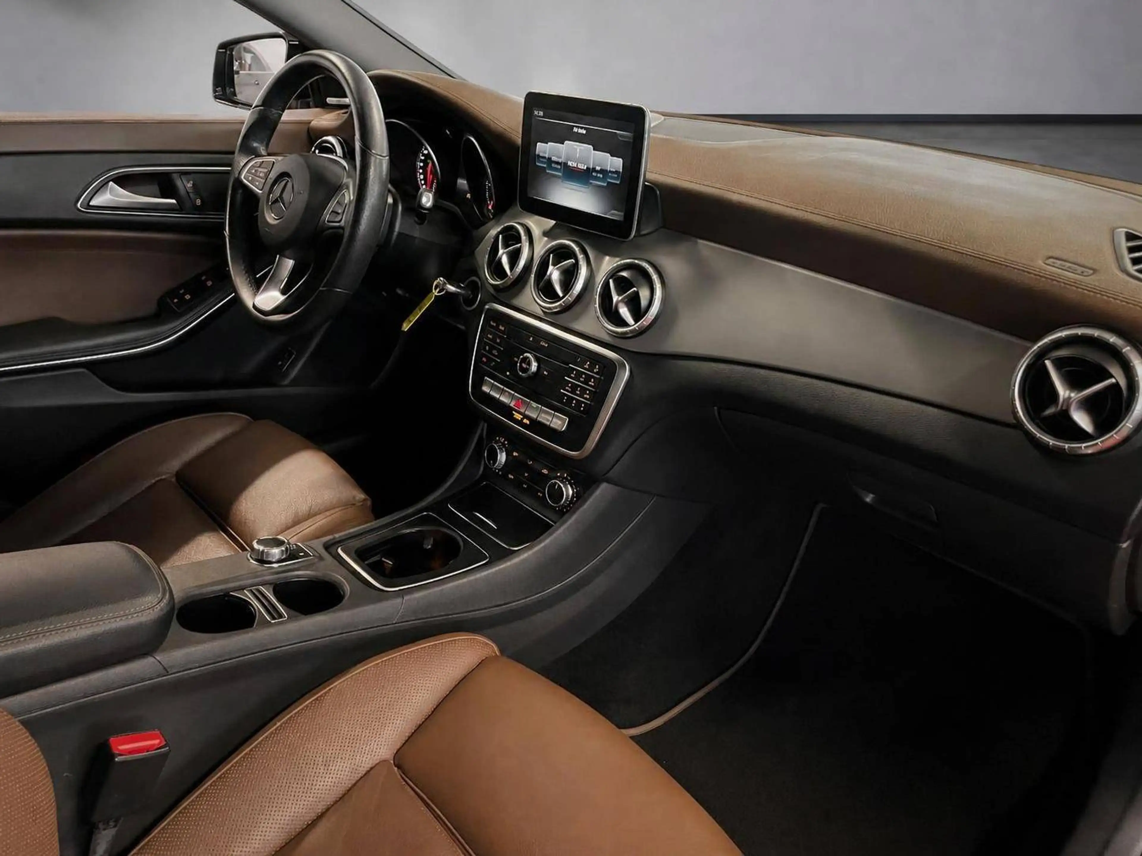 Mercedes-Benz CLA 180 CLA 180 d Shooting Brake *1.Hd+SH+LED+Navi — photo 15
