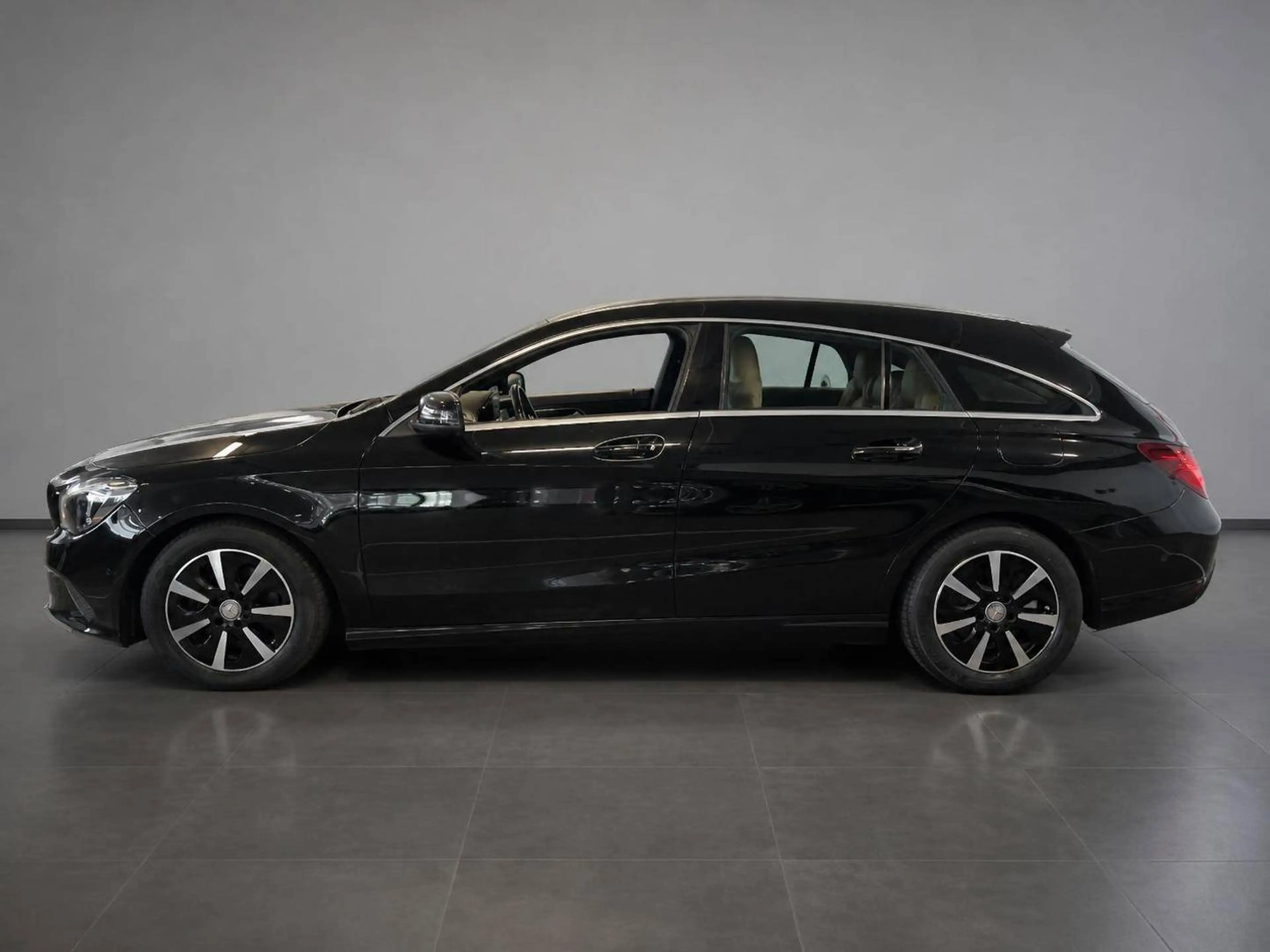 Mercedes-Benz CLA 180 CLA 180 d Shooting Brake *1.Hd+SH+LED+Navi — photo 5
