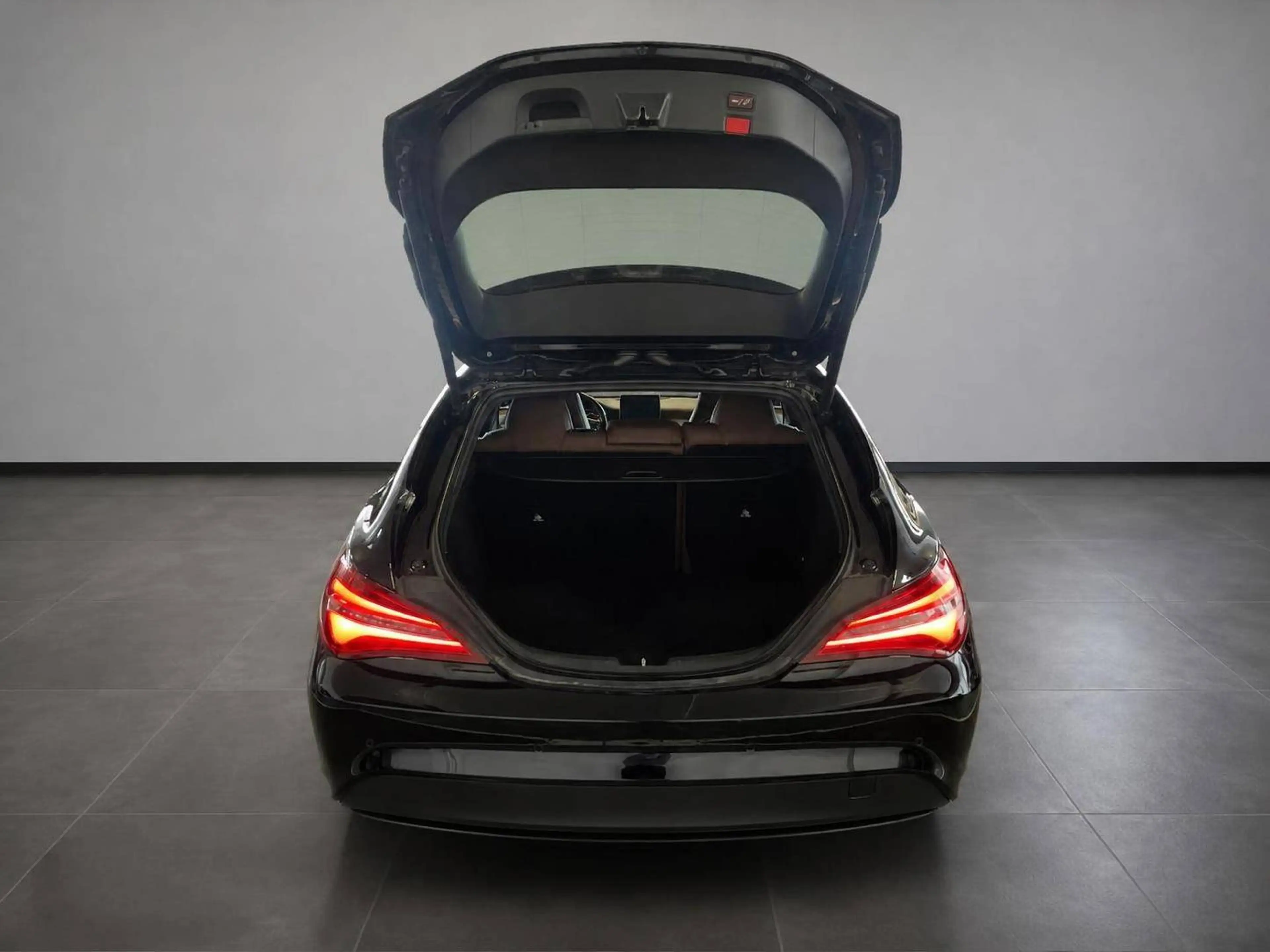 Mercedes-Benz CLA 180 CLA 180 d Shooting Brake *1.Hd+SH+LED+Navi — photo 9
