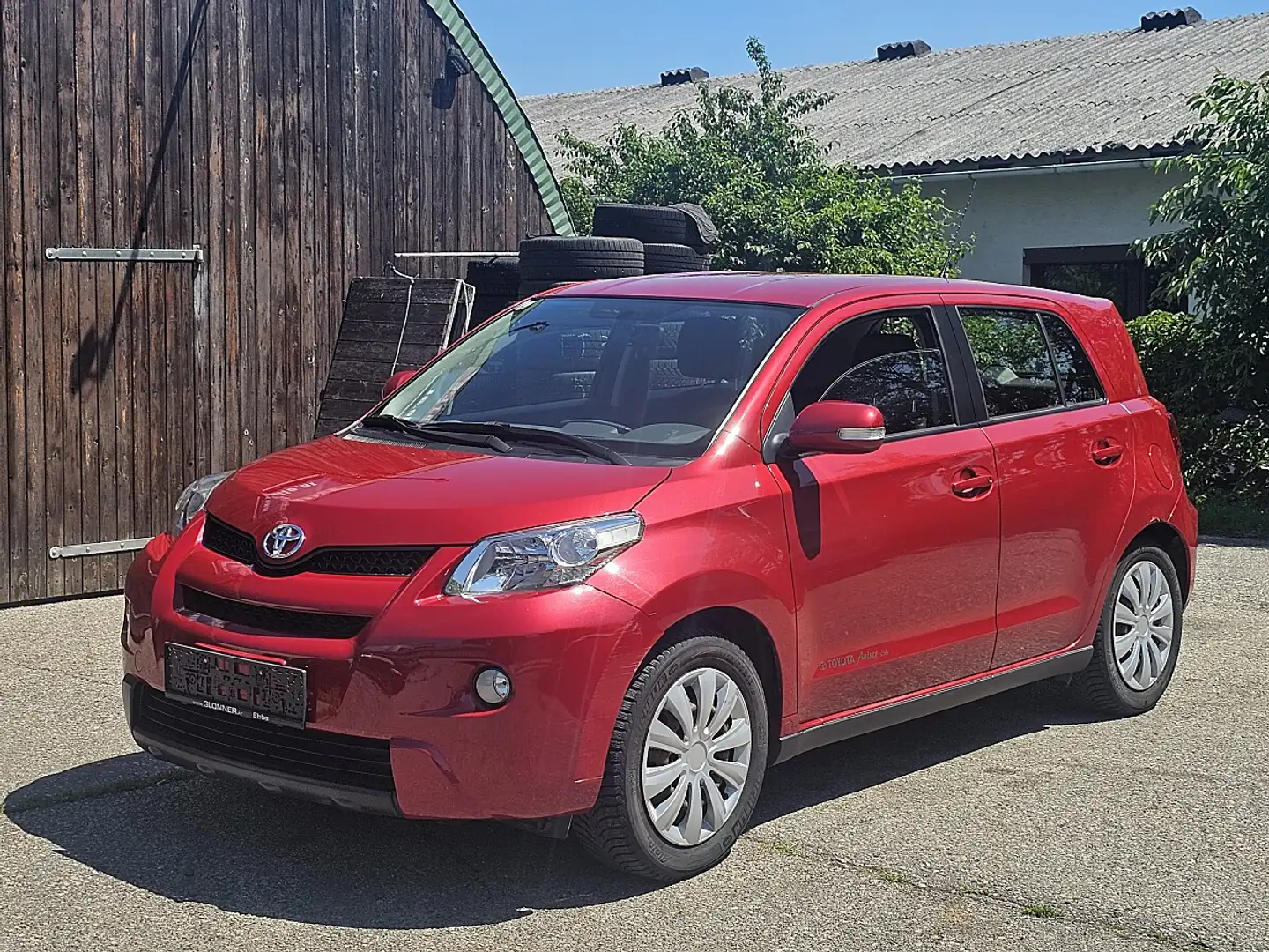 Toyota Urban Cruiser 1,33 dVVT-i S&S High Nur 70000 KM! 1-Hand ! WR ... Rot - 2