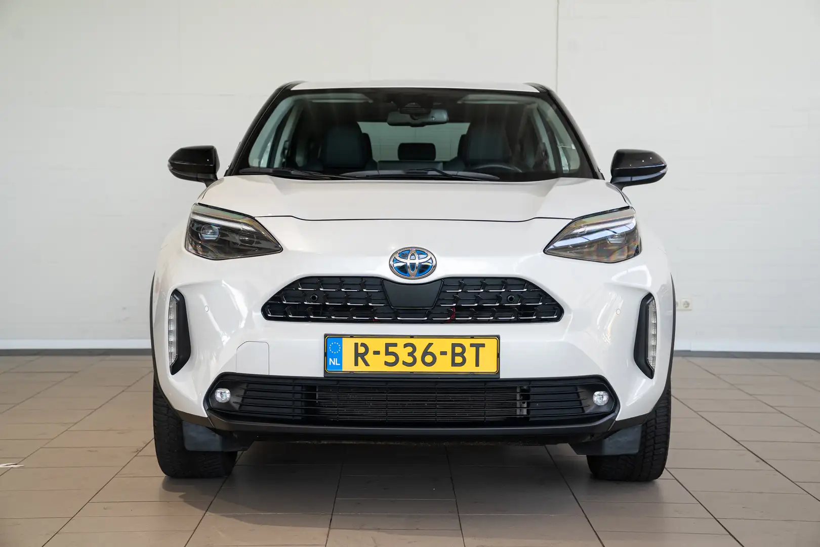 Toyota Yaris Cross 1.5 Hybrid Executive Automaat | Camera | Stoel & S Blanc - 2