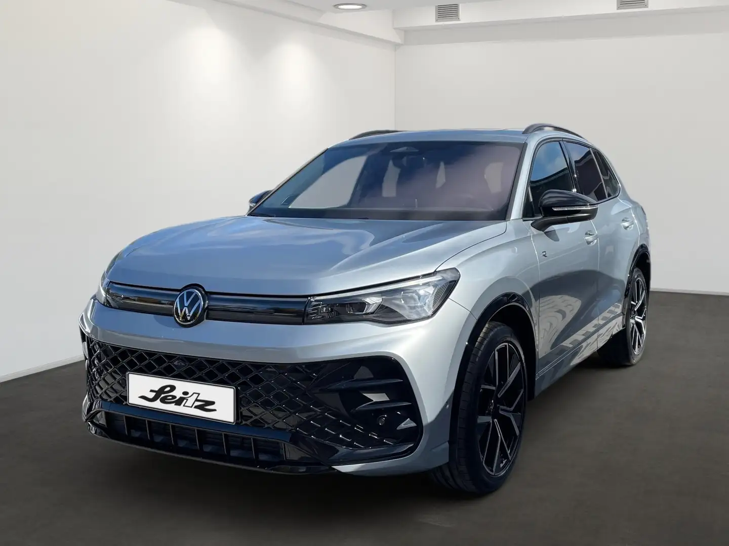 Volkswagen Tiguan 2.0 TSI 4M R-Line *AHK*HEAD-UP*MATRIX*KAMERA* Zilver - 2