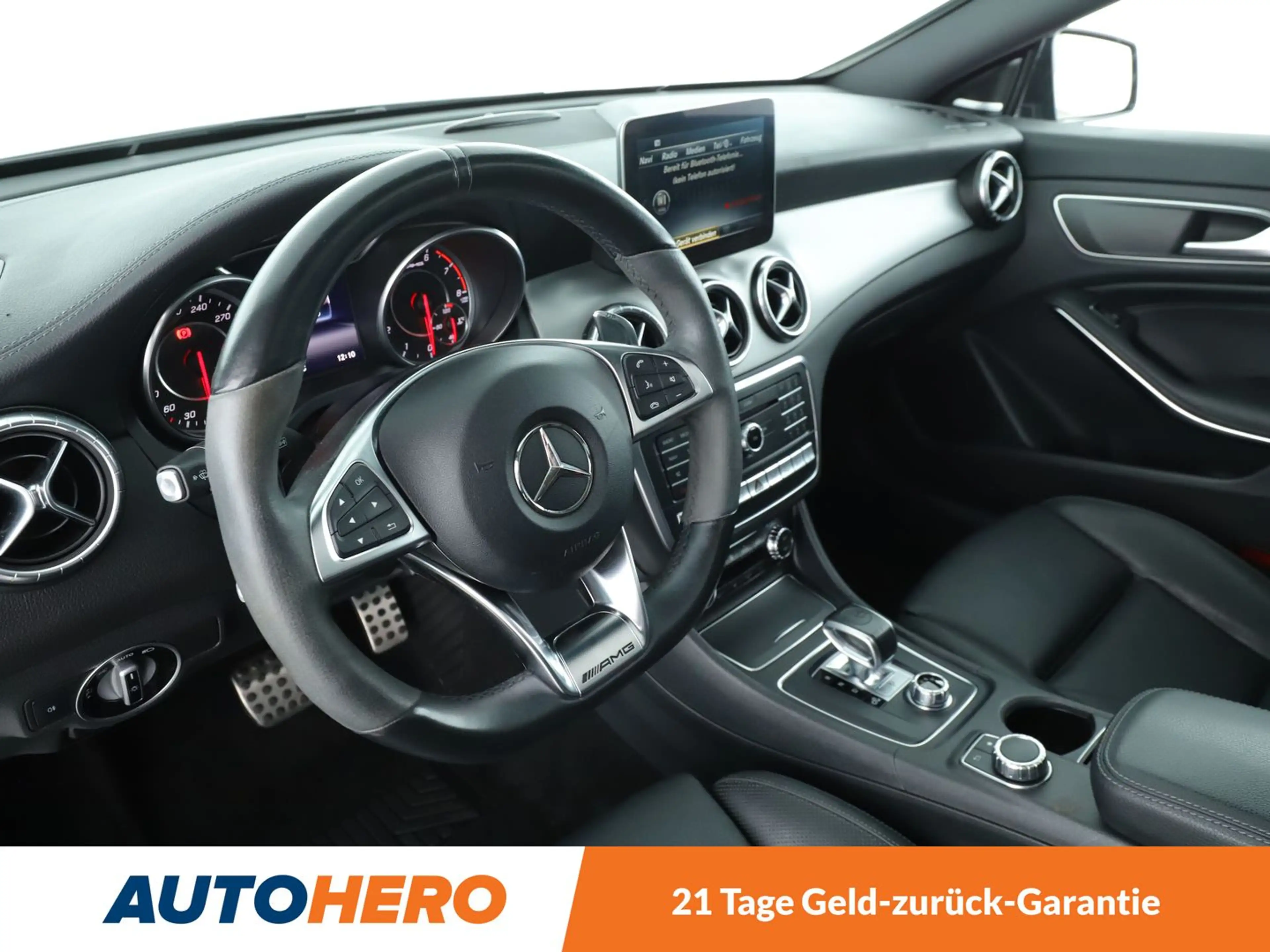 Mercedes-Benz CLA 45 AMG AMG 4Matic Aut.*NAVI*LED*HK*PANO*TEMPO*SHZ*PDC* — photo 11