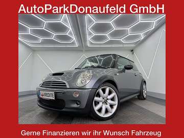 MINI COOPER S Austrian Chili