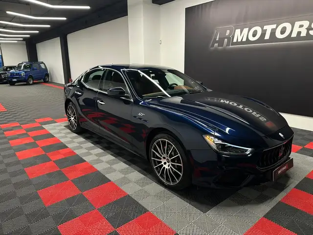 Maserati Ghibli 2.0 mhev GT 330cv rwd auto
