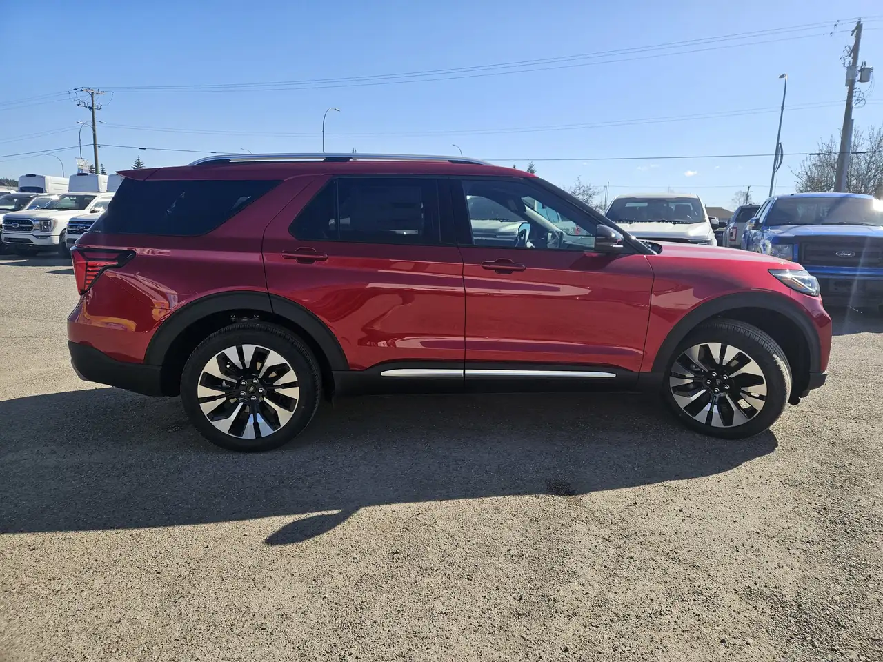 Ford Explorer снимка Ford Explorer