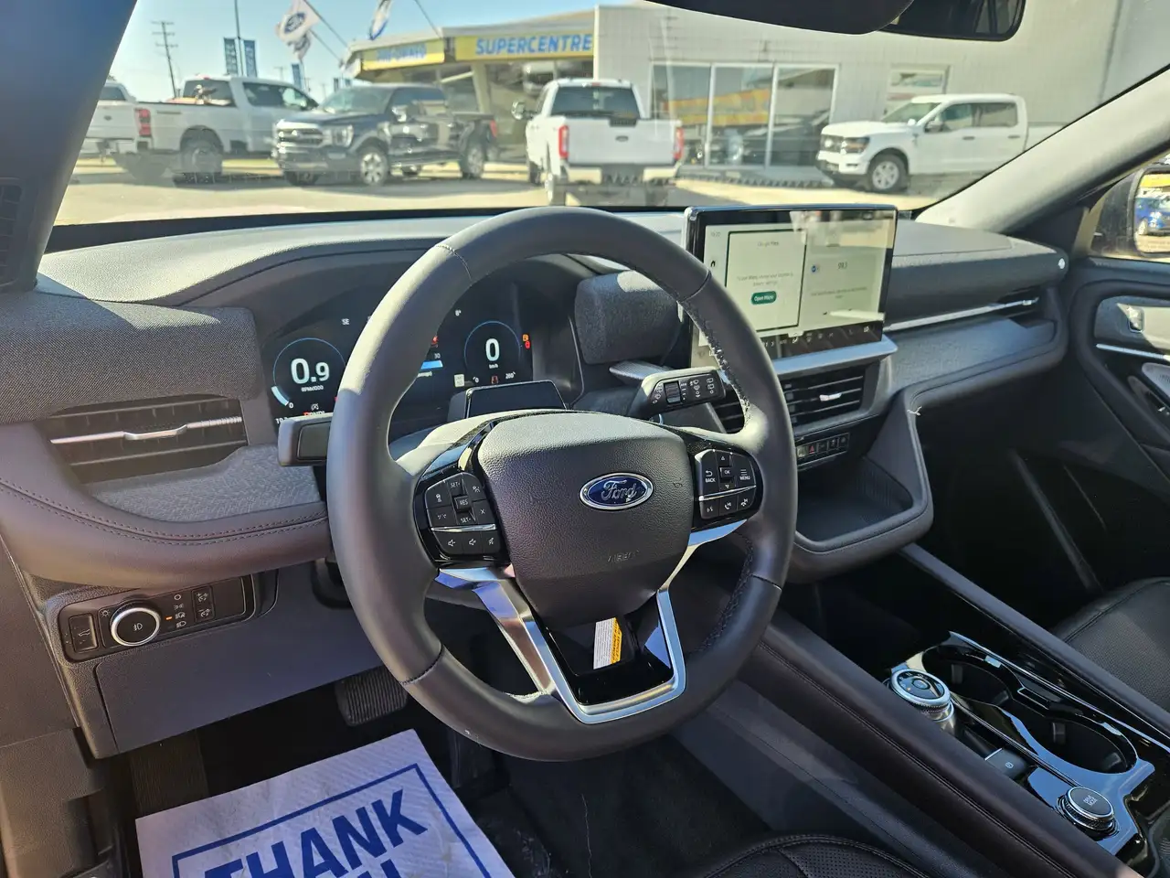 Ford Explorer снимка Ford Explorer