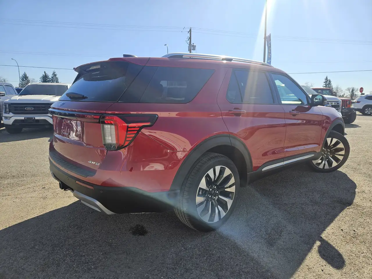 Ford Explorer снимка Ford Explorer