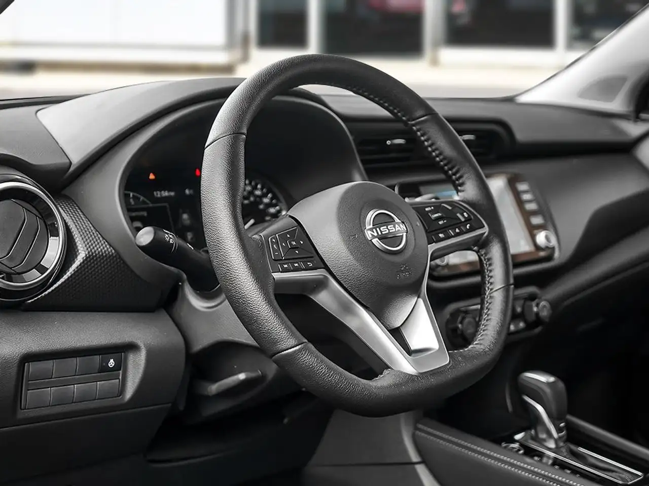 Nissan Kicks снимка Nissan Kicks