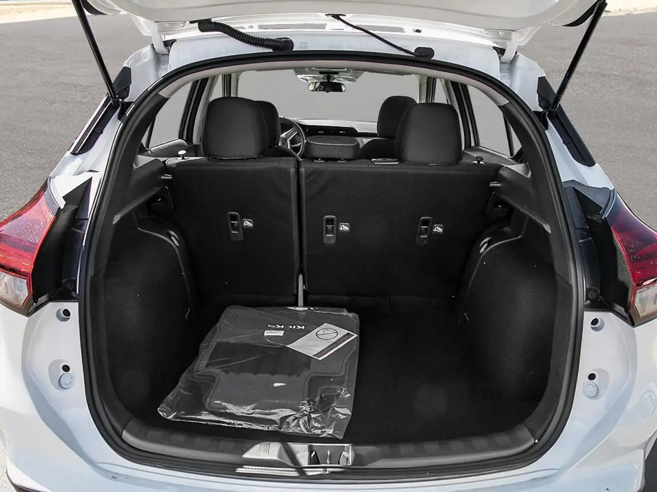 Nissan Kicks снимка Nissan Kicks