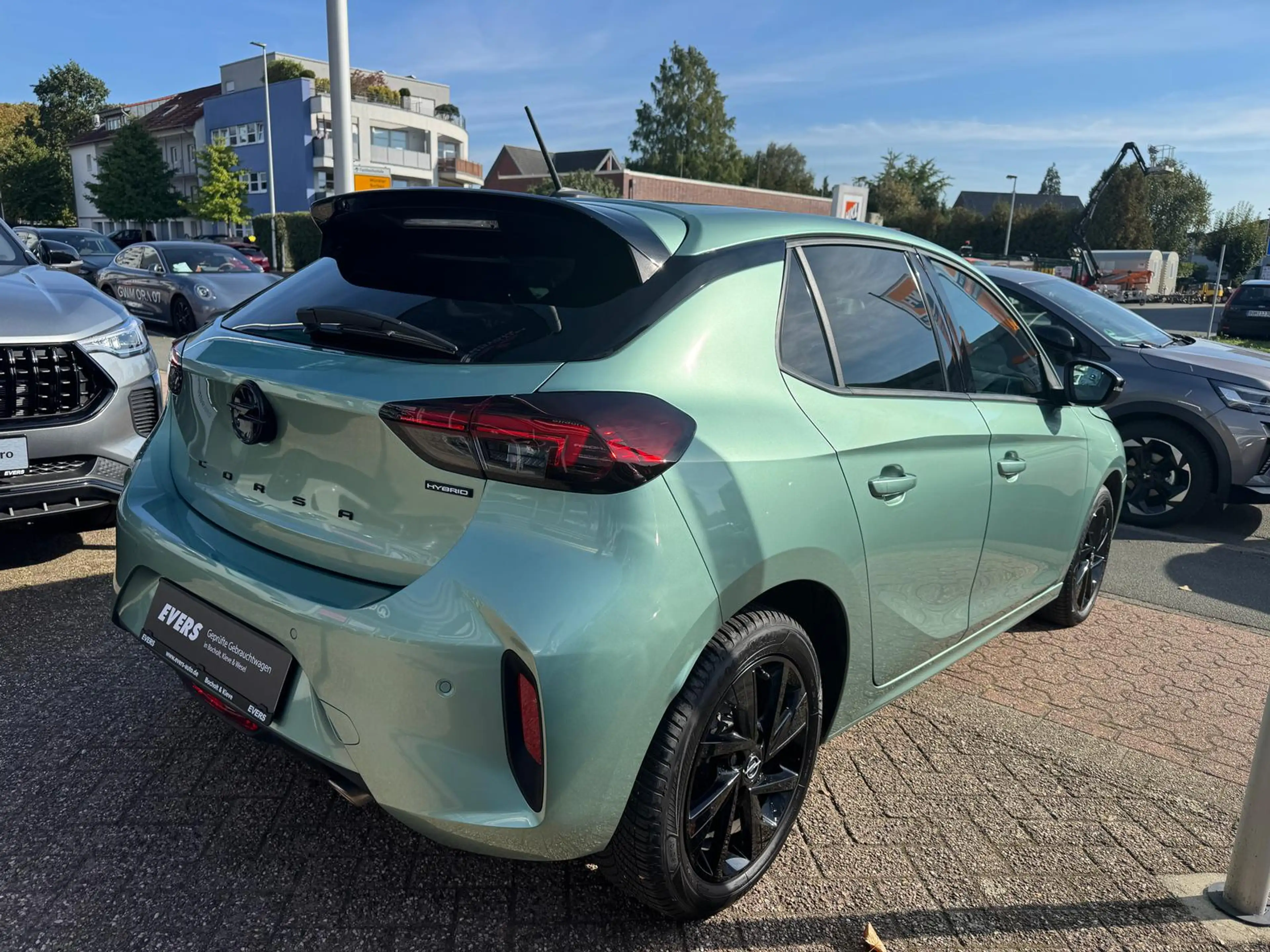 Opel Corsa 1.2 YES Hybrid Automatik *LED *DAB *PDC — photo 4