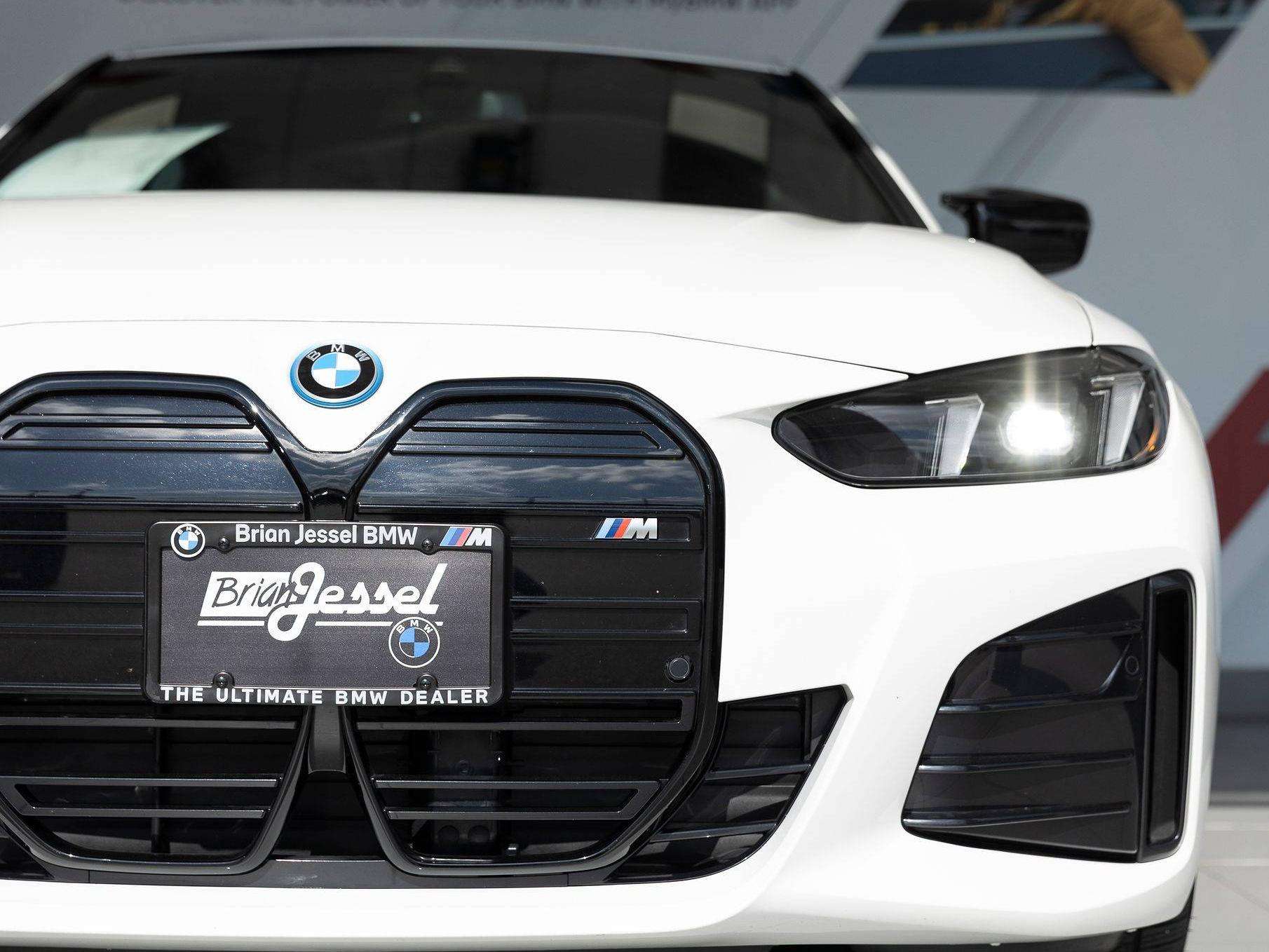 2025 BMW i4