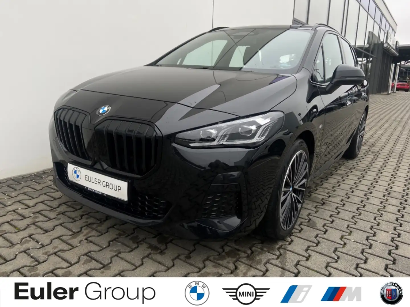 BMW 223 Active Tourer xDrive M Sport 19'' AHK Pano H/K HUD Schwarz - 1