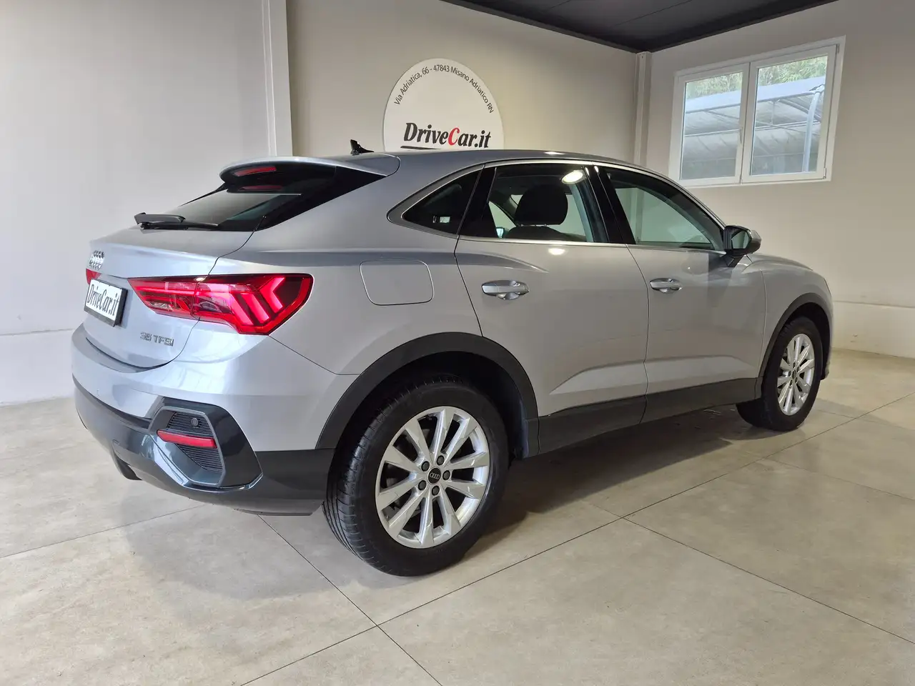 Audi Q3 SPB 35 TFSI S TRONIC MATRIX APPLE CARPLAY + ANDROID AUTO 6