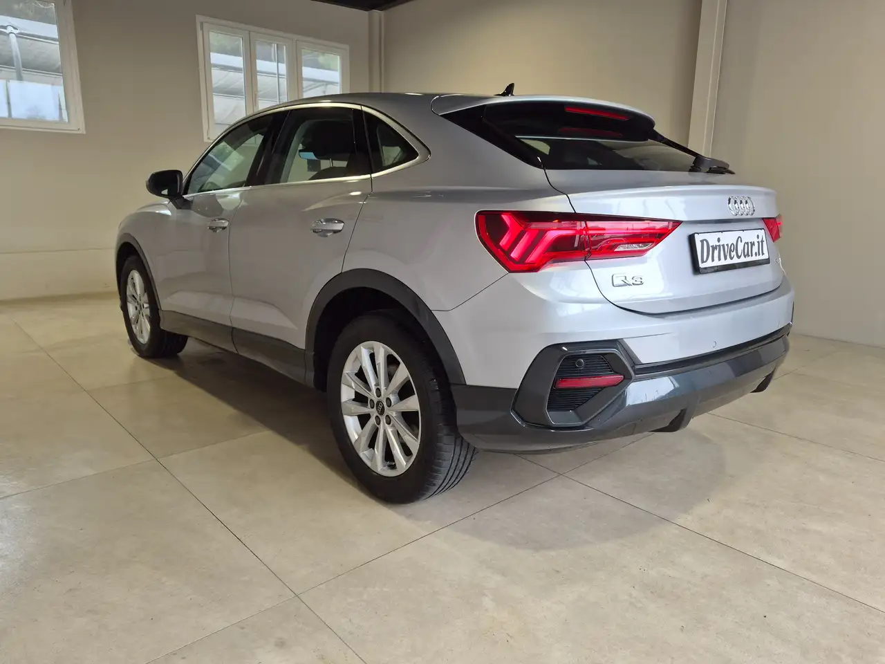 Audi Q3 SPB 35 TFSI S TRONIC MATRIX APPLE CARPLAY + ANDROID AUTO 8