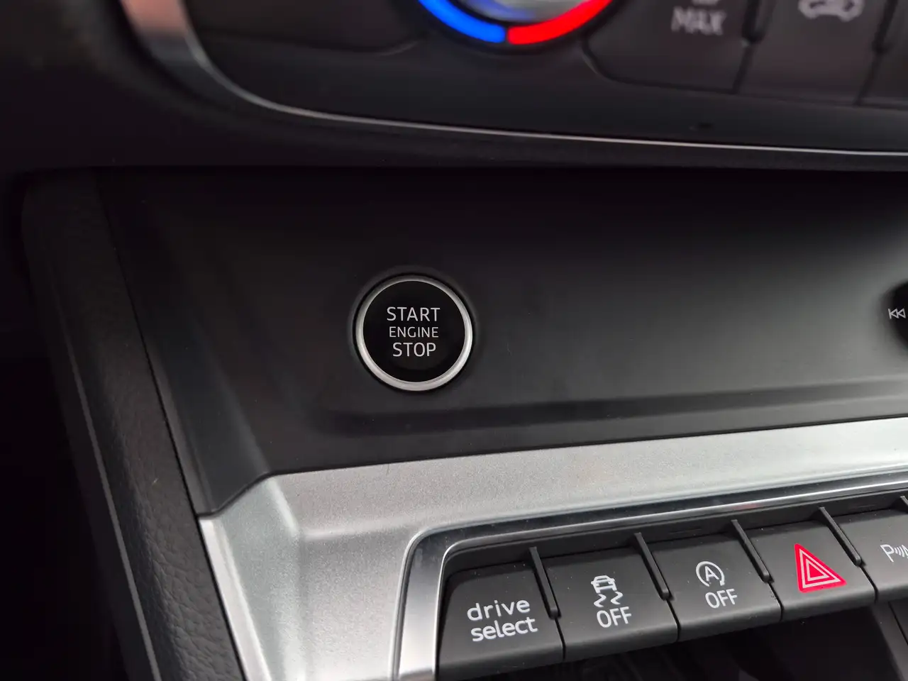 Audi Q3 SPB 35 TFSI S TRONIC MATRIX APPLE CARPLAY + ANDROID AUTO 18