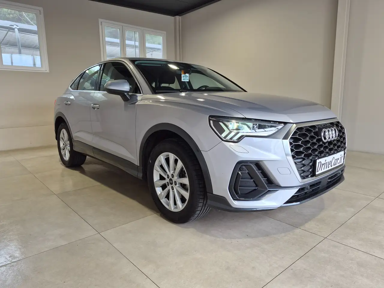 Audi Q3 SPB 35 TFSI S TRONIC MATRIX APPLE CARPLAY + ANDROID AUTO 5