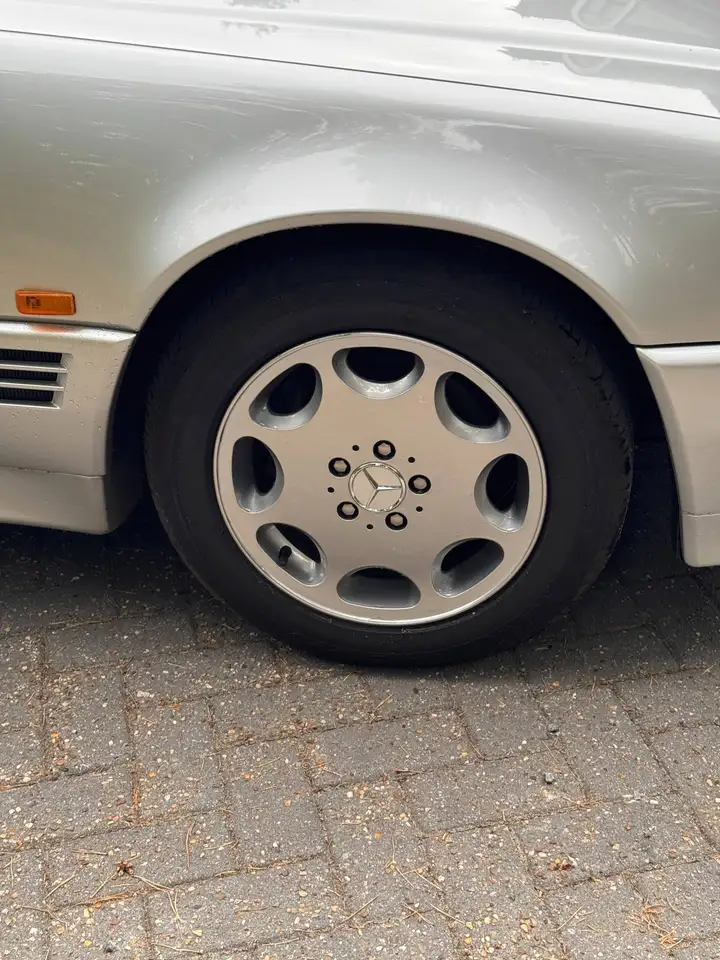 Mercedes-Benz SL 300, foto 12