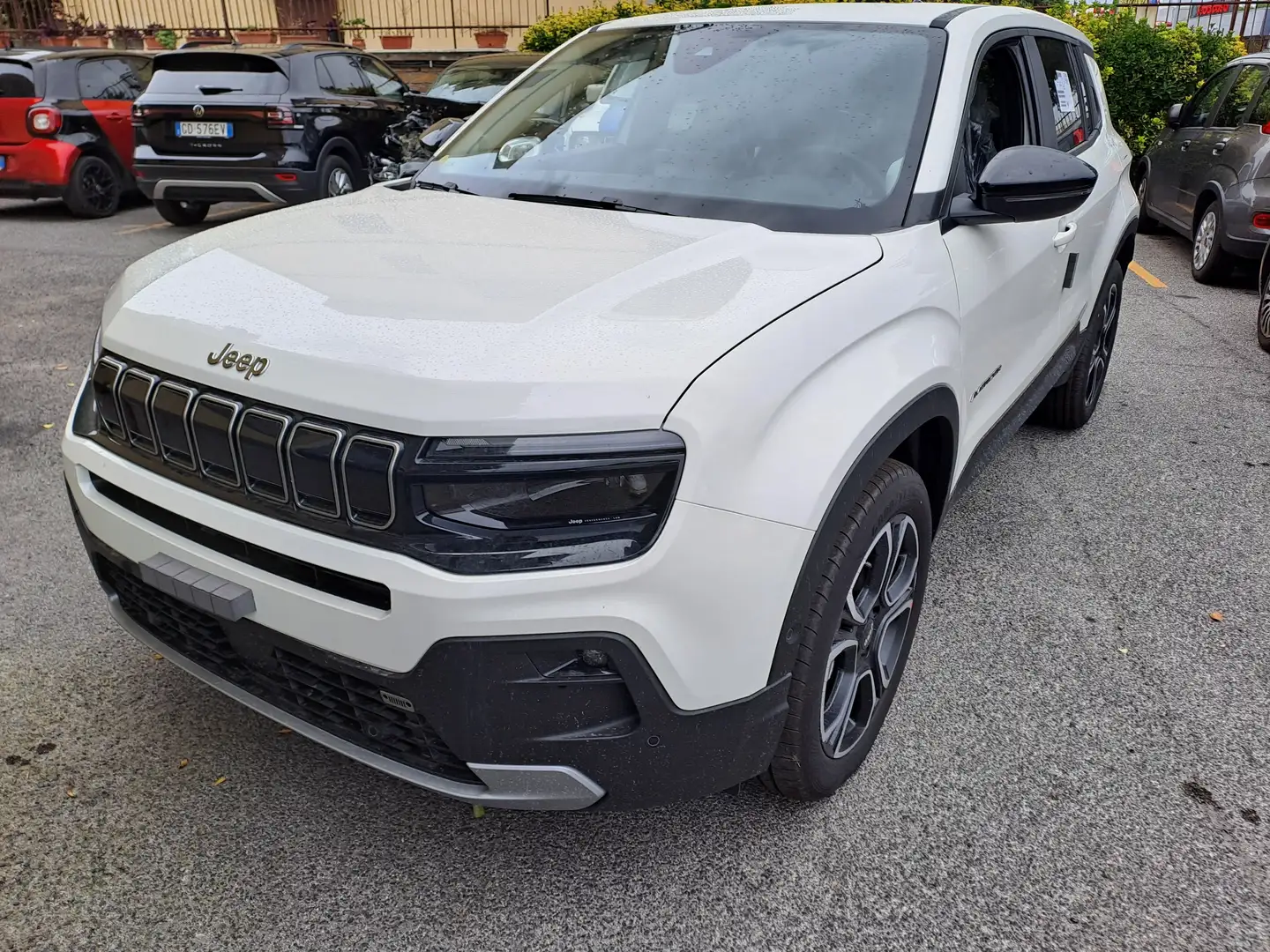 Jeep Avenger 1200 TURBO SUMMIT 101 CV KM 0 GIUGNO 2024 Weiß - 2