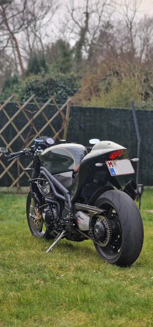 Triumph Daytona 955i Caferacer Groen - 2