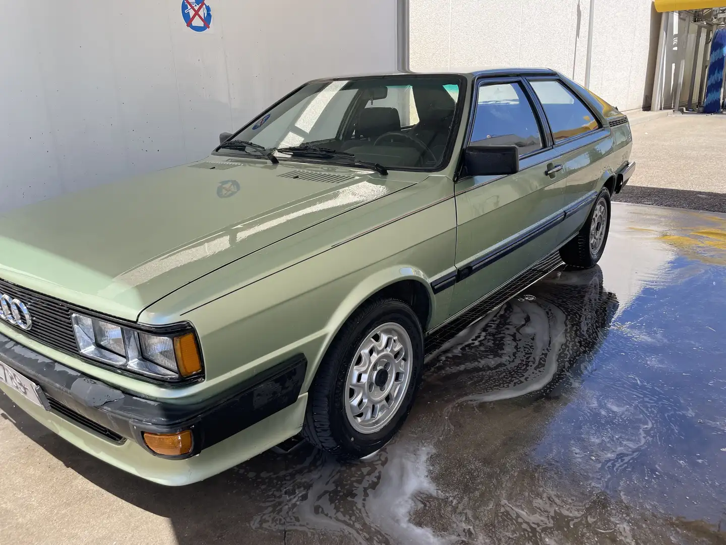 Audi Coupe - 1
