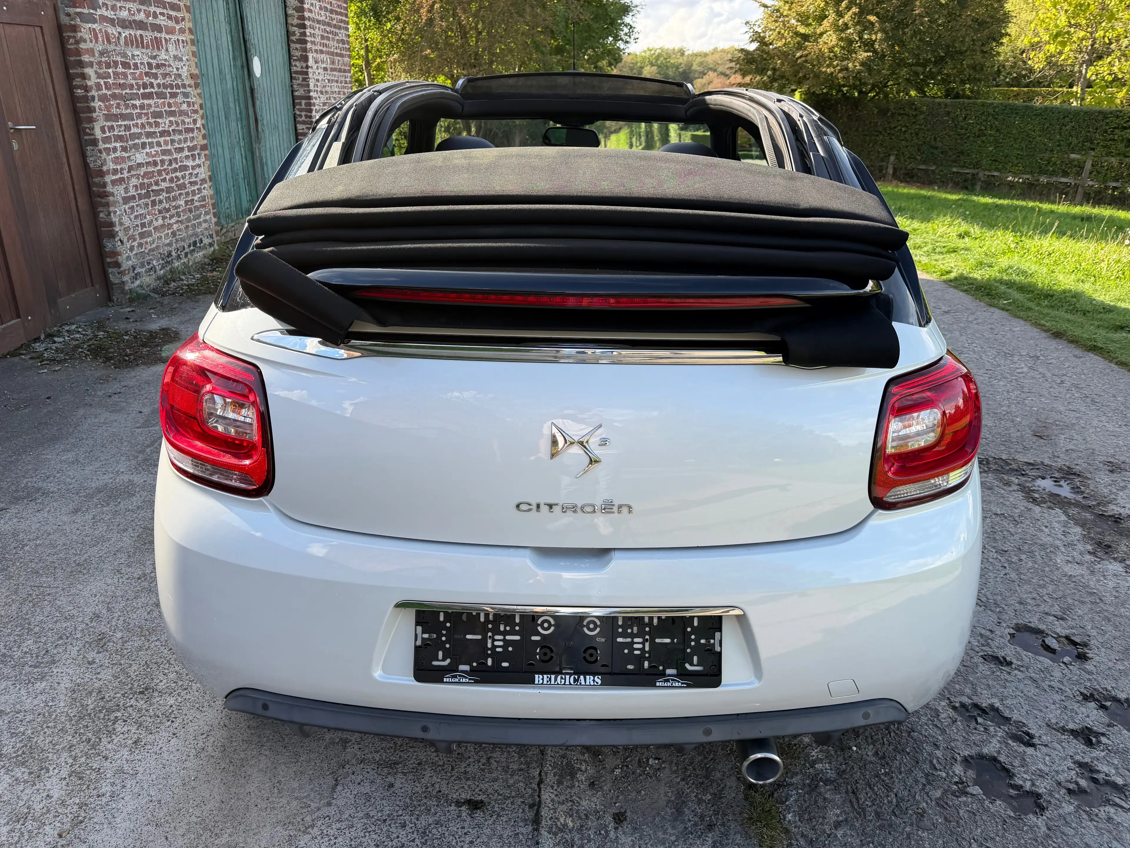 Citroen DS3 Cabrio 1.6 e-HDi So Chic *GPS || AIRCO || CRUISE* — photo 4