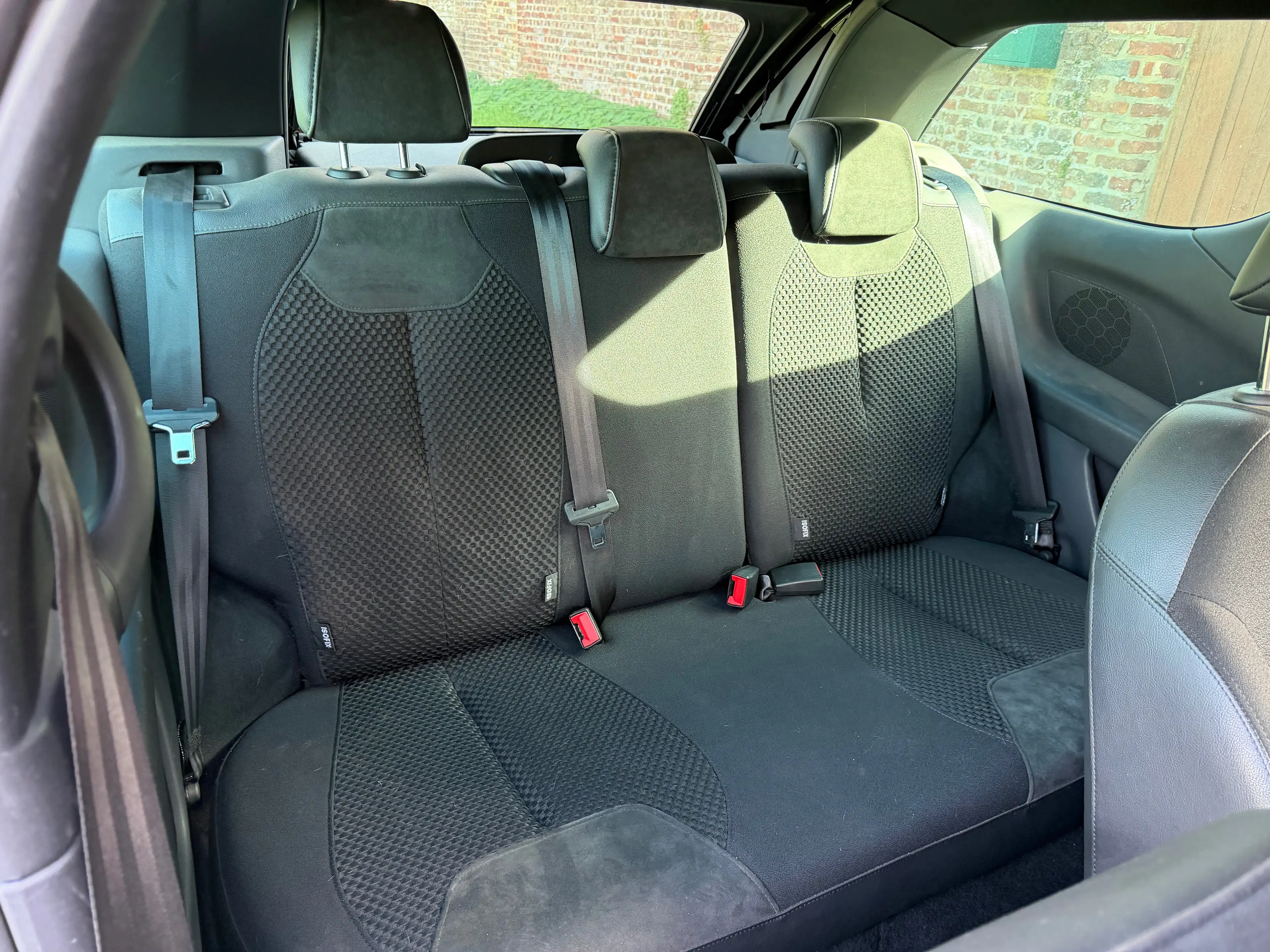 Citroen DS3 Cabrio 1.6 e-HDi So Chic *GPS || AIRCO || CRUISE* — photo 12