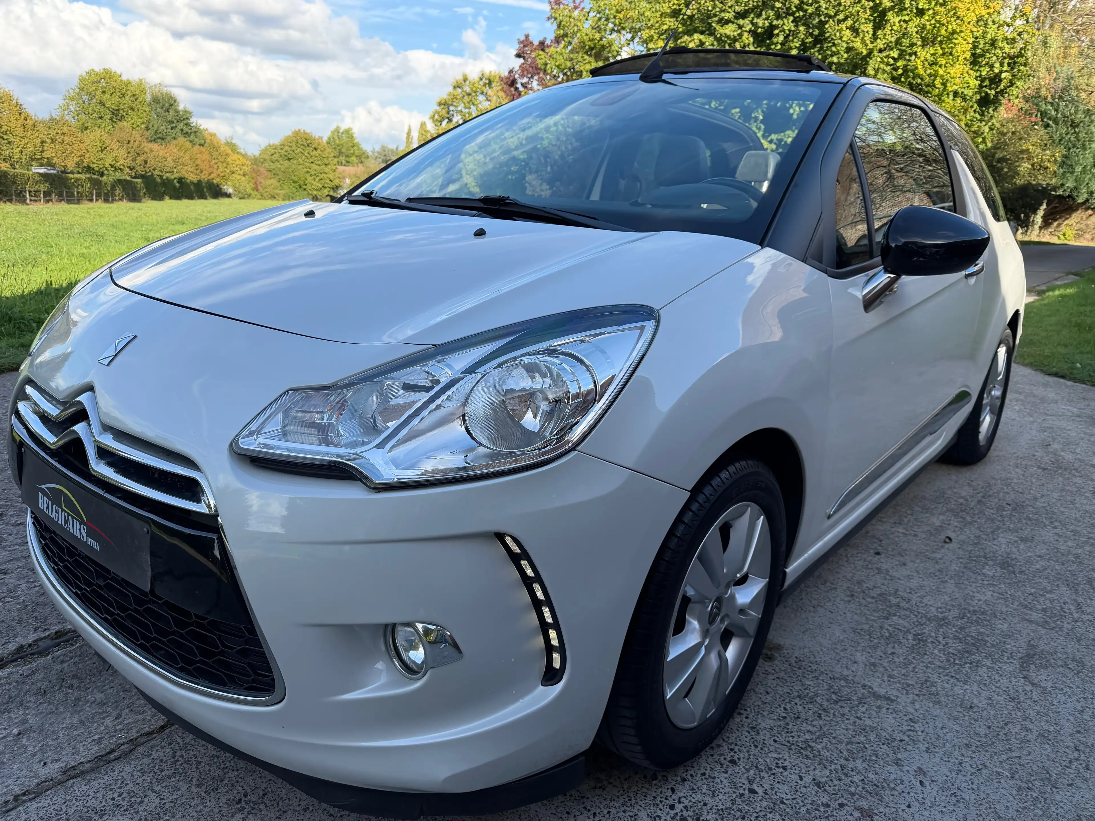 Citroen DS3 Cabrio 1.6 e-HDi So Chic *GPS || AIRCO || CRUISE* — photo 6